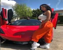 Tori is an avid car rider and she enjoys riding luxurious cars every now and then.